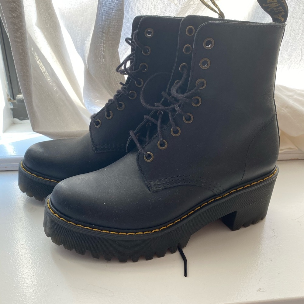 Doc Martens Shriver Hi Women’s Wyoming Size 7